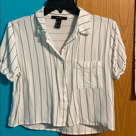 Forever 21 Tops - Stripped Crop Top